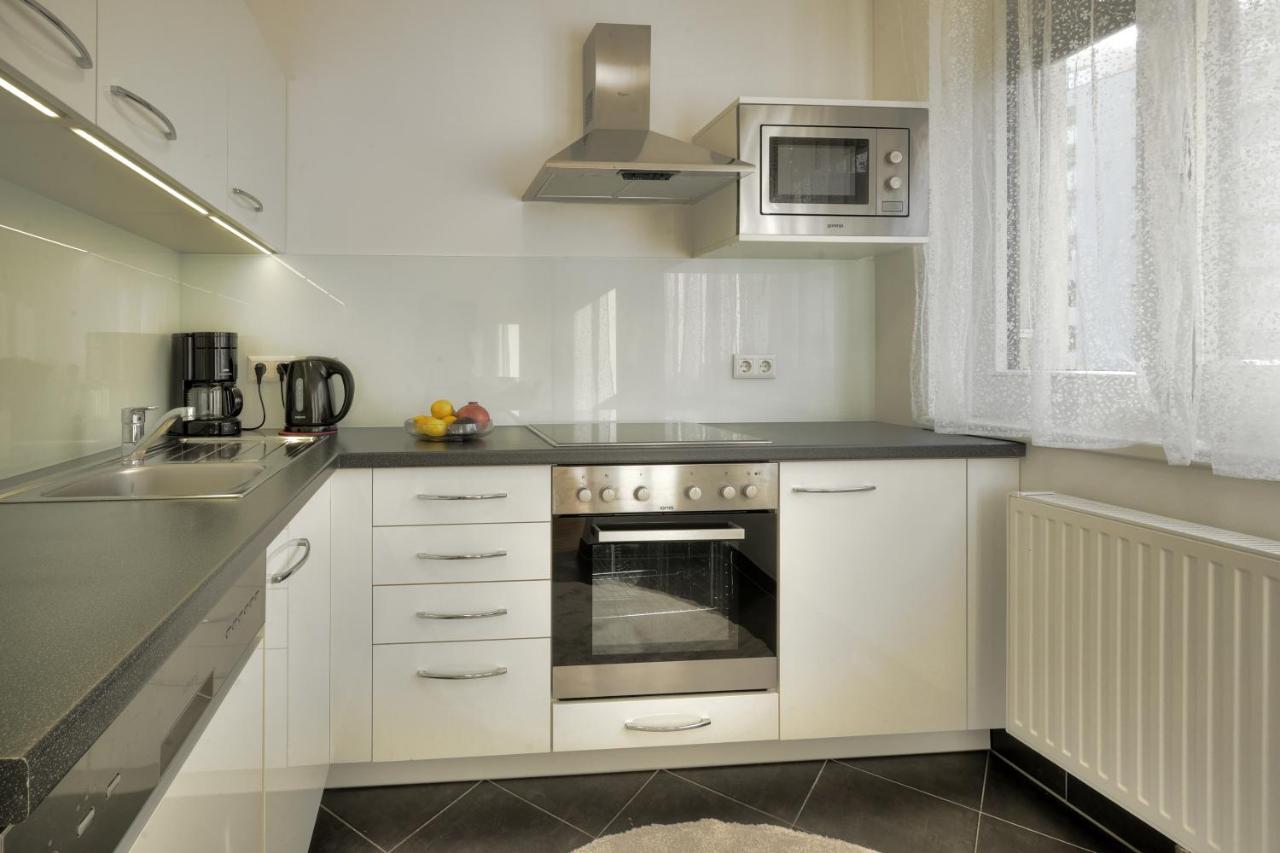 Carin Deluxe II Apartment Vienna Luaran gambar