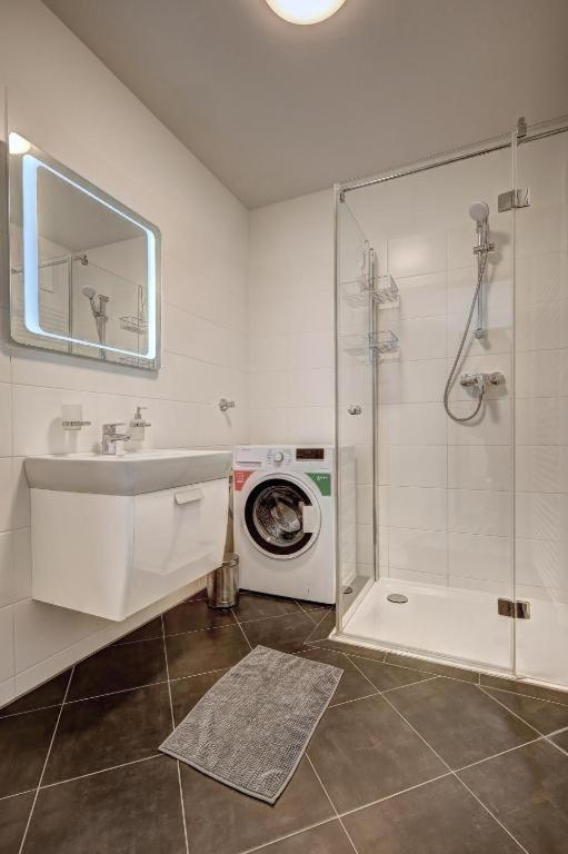 Carin Deluxe II Apartment Vienna Luaran gambar